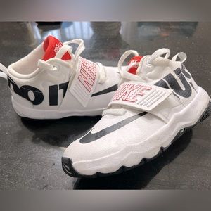 Nike Team Hustle D 8 JDI